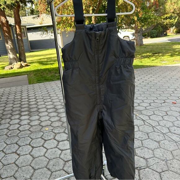 New toddler 3T snow pants overalls - Picture 1 of 11